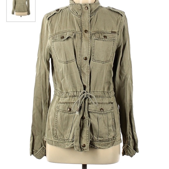 Maxi Sport Jacket in Dark Green — One Size main image 1